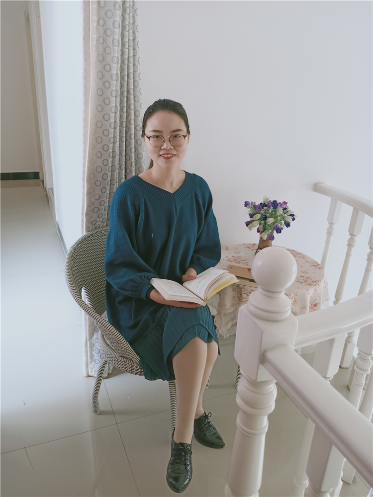 陈姗姗.png