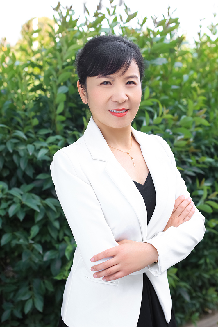 吴红霞750.jpg