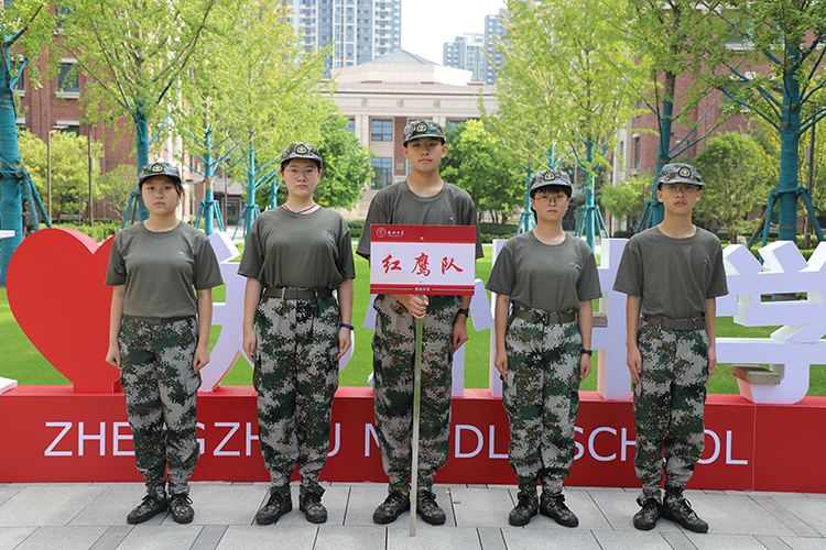 图片7 红鹰队.JPG
