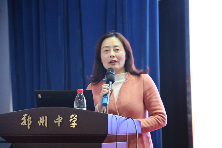 图片6：LOGIN_焦点娱乐·(官方)代理招商直营平台
党委委员、副校长韩颖做总结.JPG
